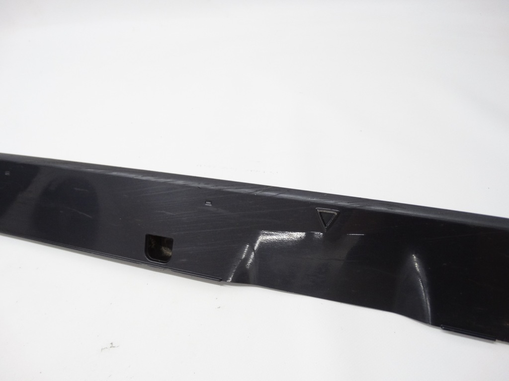 фото №8, Cupra borna 21- молдинг поріг права 10e853856a