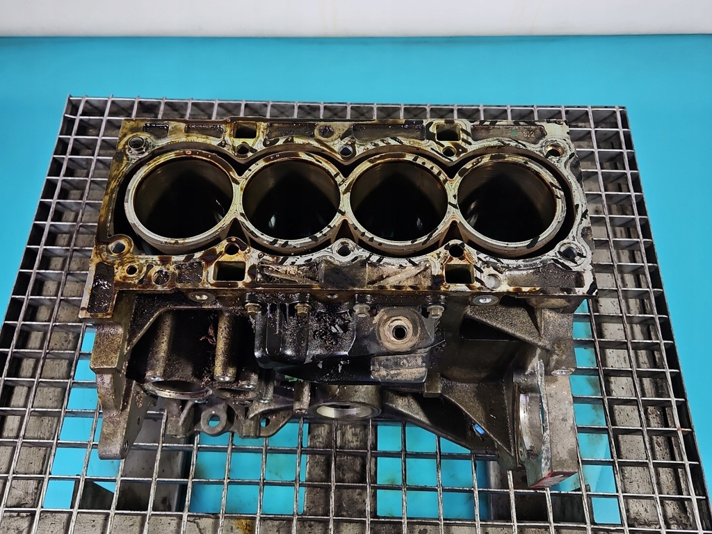 фото №9, Блок двигателя ford fiesta mk7 hxjb 7s7g-6015-ca 1.6 16v 120km