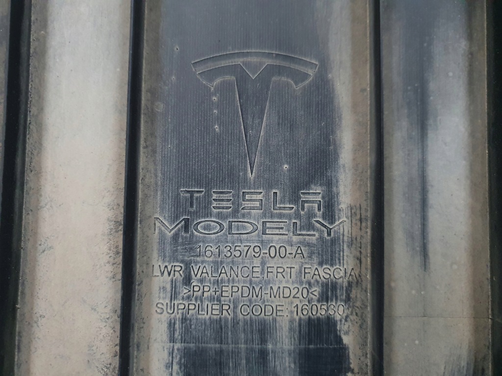 фото №8, Плита защита бампера tesla y перед 1613579-00-a