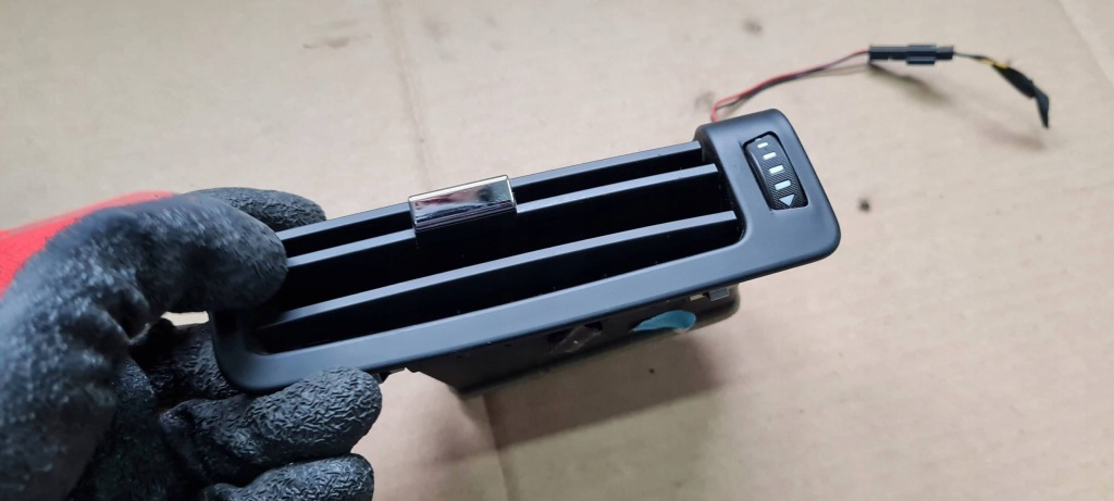 Maserati quattroporte vi решітка обдув стійка лівий перед 670011275 Київ