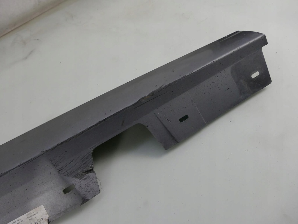 фото №14, Bmw 3 e90 lift sedan молдинг поріг права a52