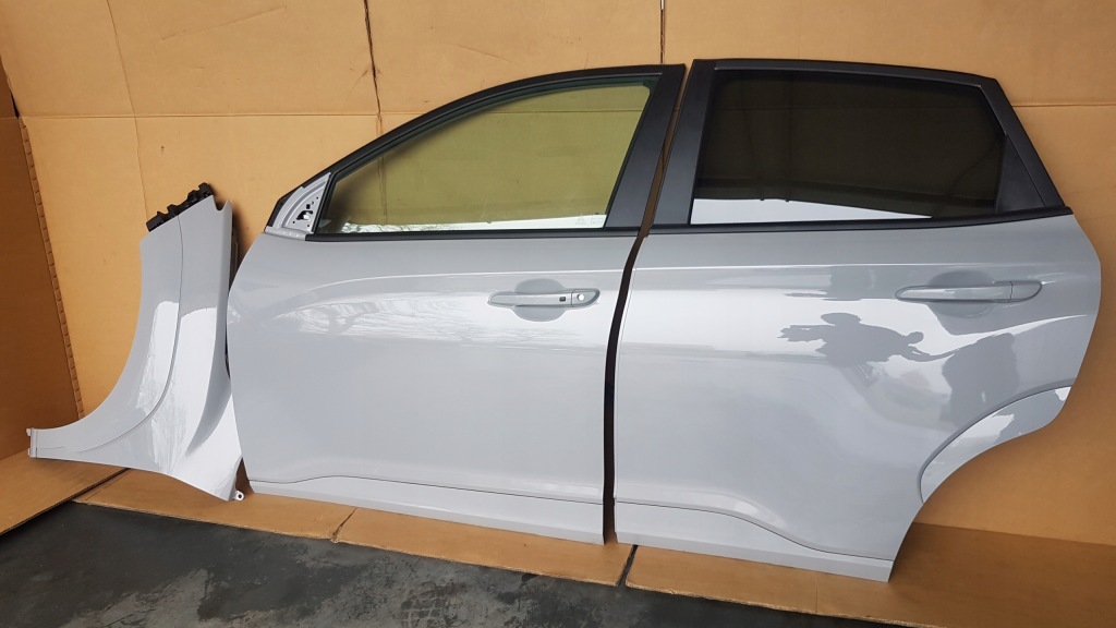 фото №1, Hyundai kona дверь левый перед задняя крыло цвет c5g
