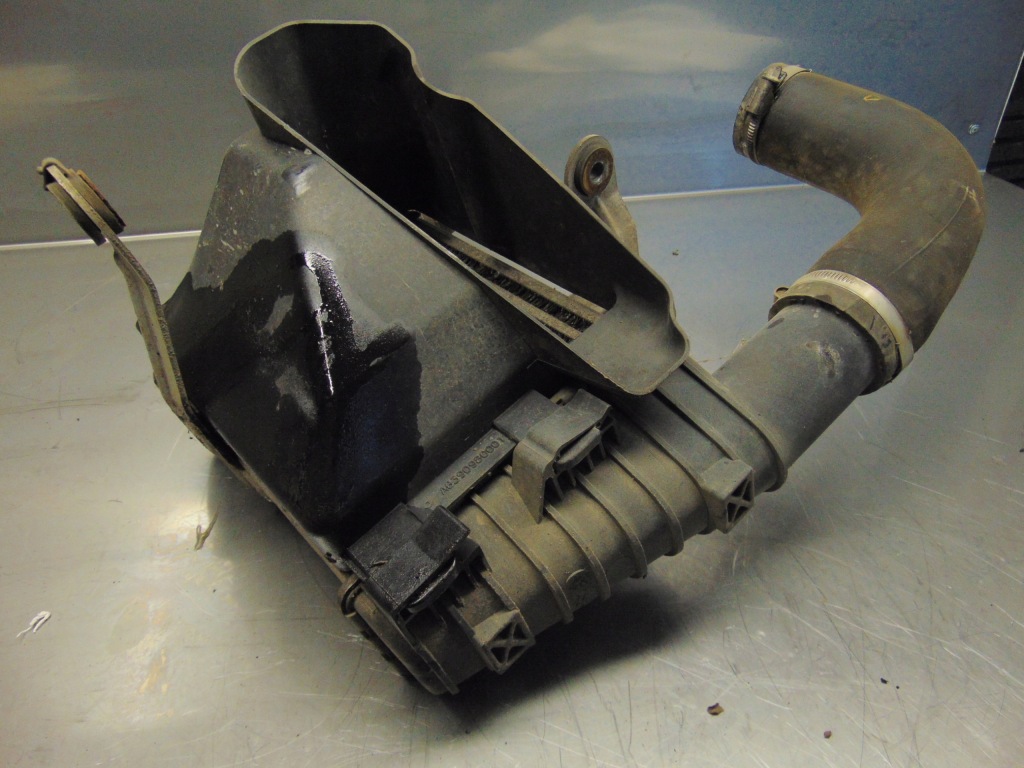 Радиатор интеркулер smart forfour 1 454 2004r- 1.5cdi европа с Разборки