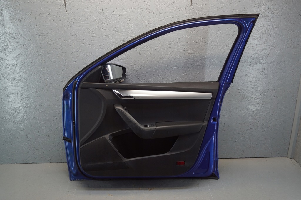 фото №16, Дверь правый перед skoda octavia iii lift