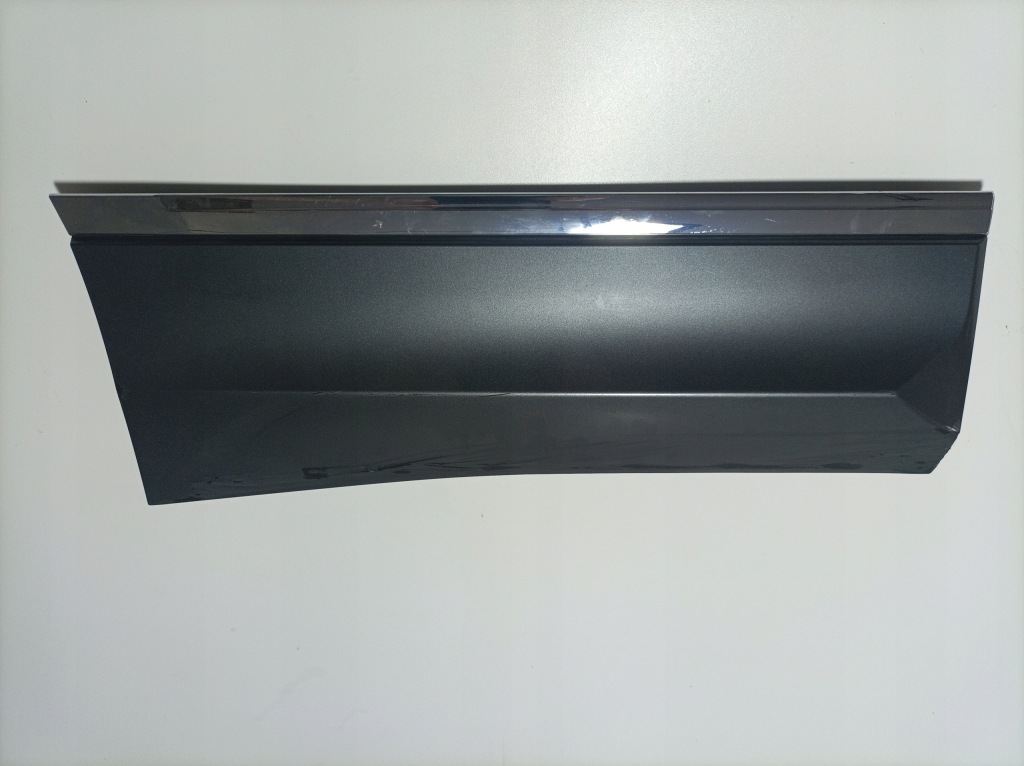 фото №1, Vw tiguan ii 5na молдинг na двері правий задня