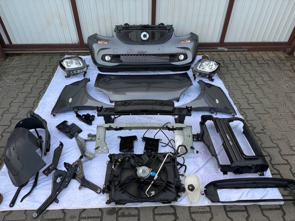 фото №1, Smart forfour a453 бампер капот крила лампа радіатор pas балка перед