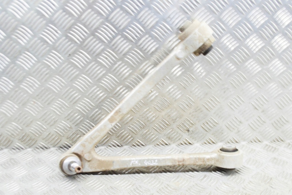 фото №5, Bmw i3 i01 передний левый нижний рычаг 6863739 электрика 125kw 2020