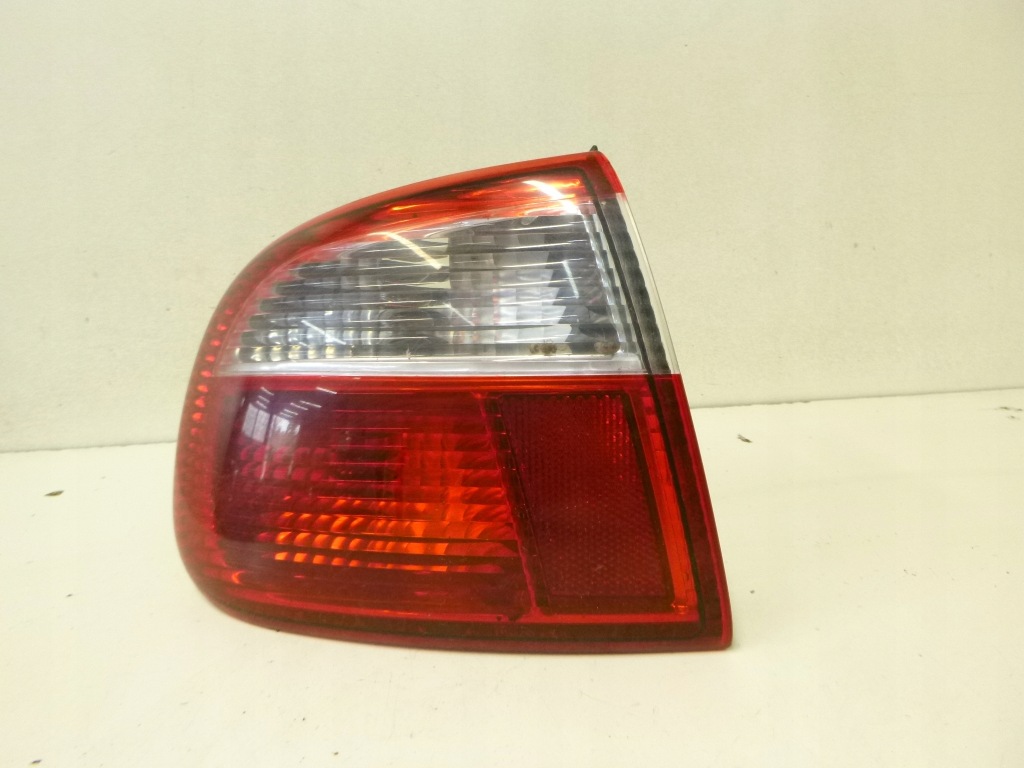 фото №1, Лампа задня seat toledo ii sedan 2000