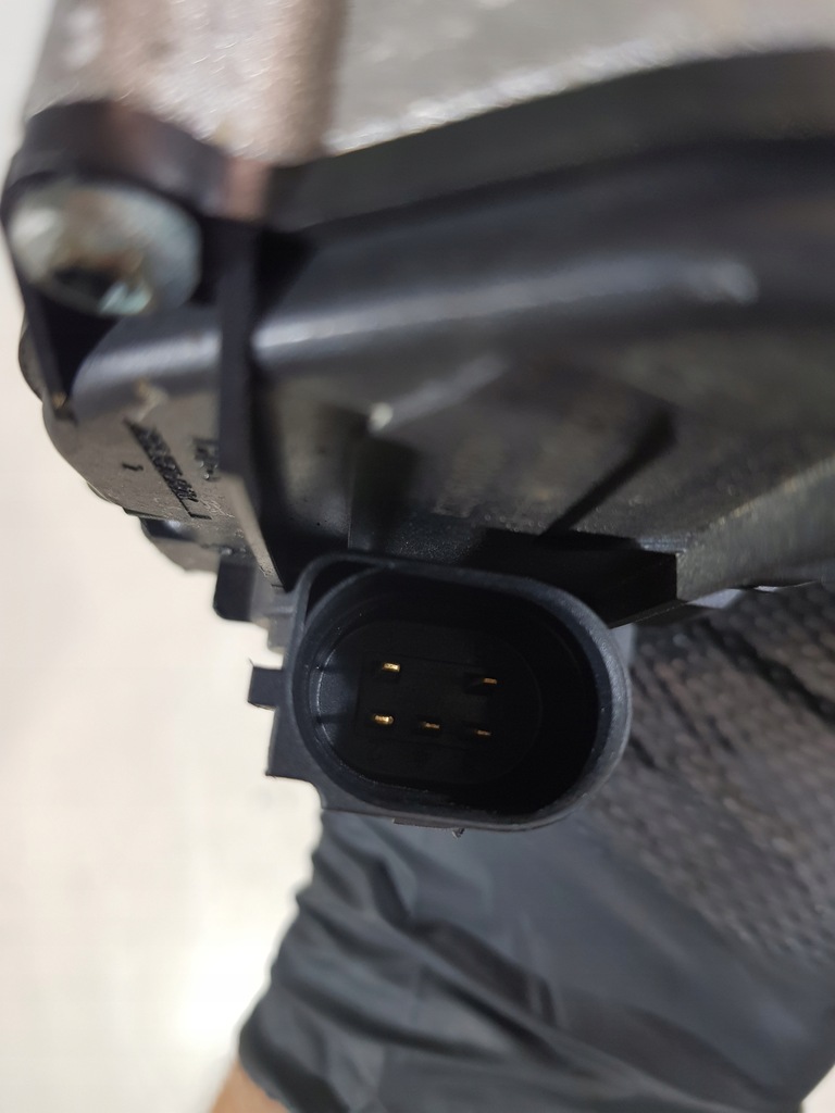 фото №6, Клапан egr 8200507299 renault scenic ii megane 1.9 dci