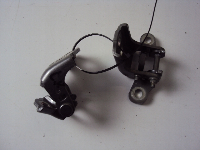 фото №1, Петлі двері лівий перед renault captur ii 19-