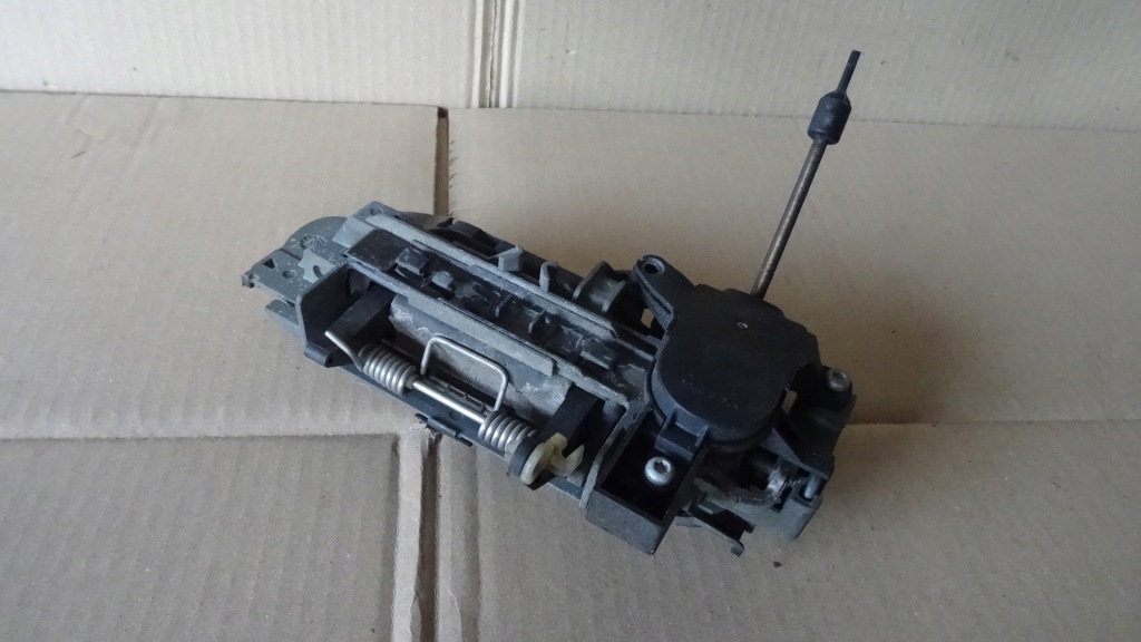 фото №5, Audi a4 b6 ручка левый перед lx7z