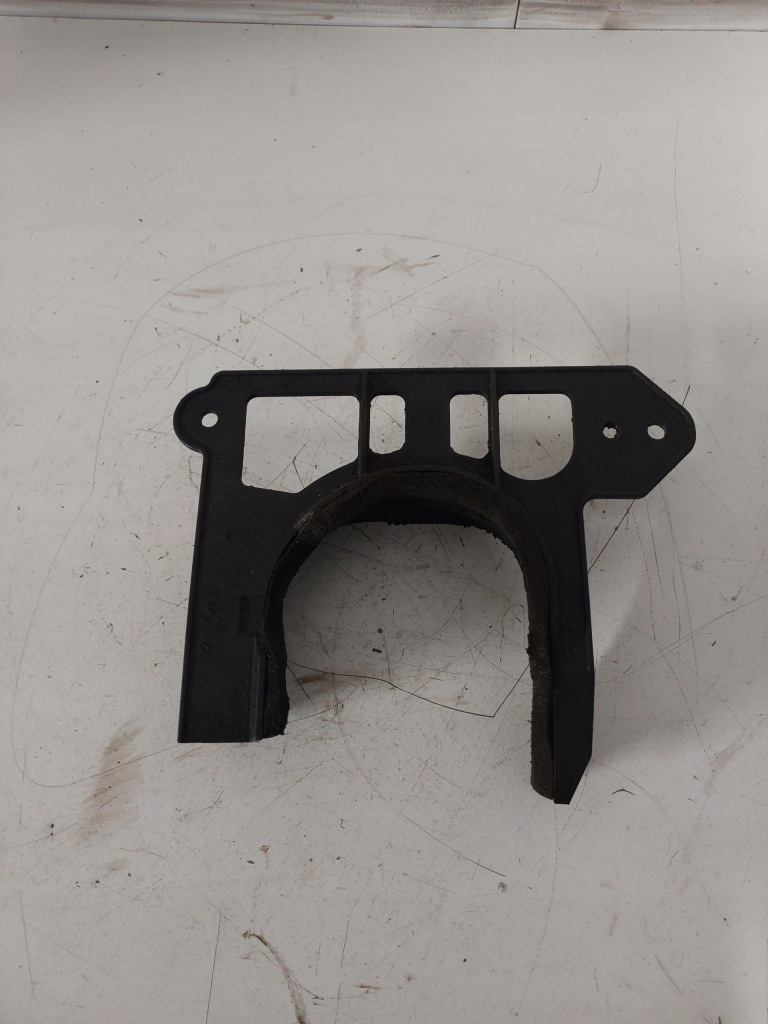 Купить Накладка полуось правый  audi a5