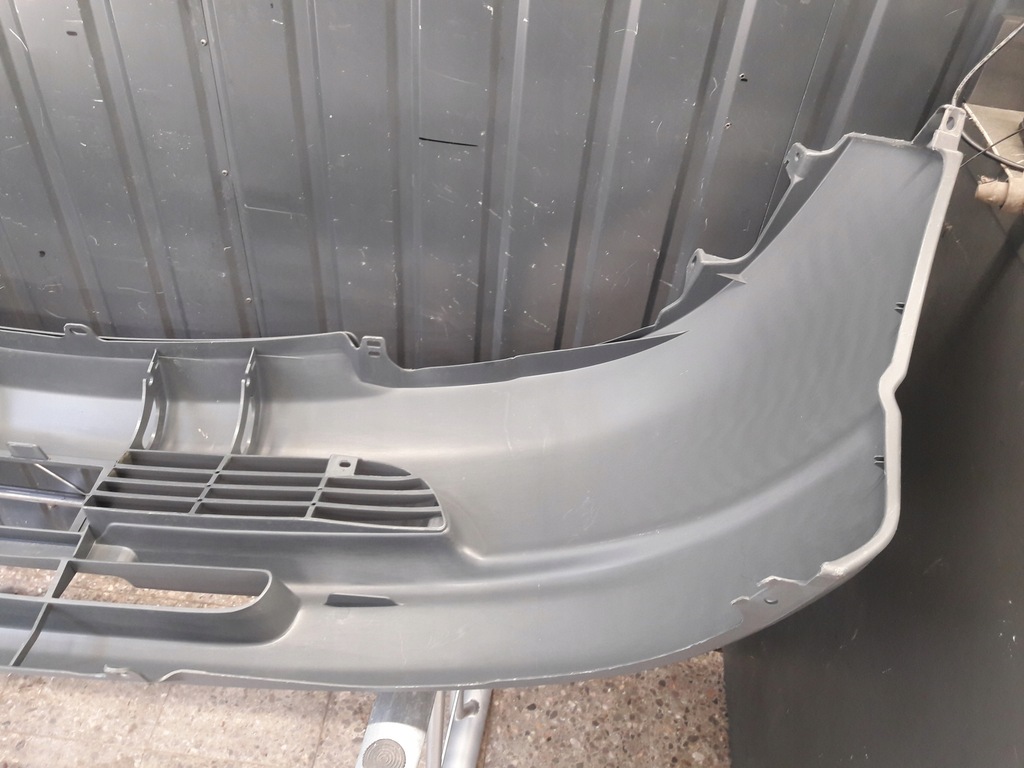 фото №12, 52119-26150 бампер перед toyota hiace 96r