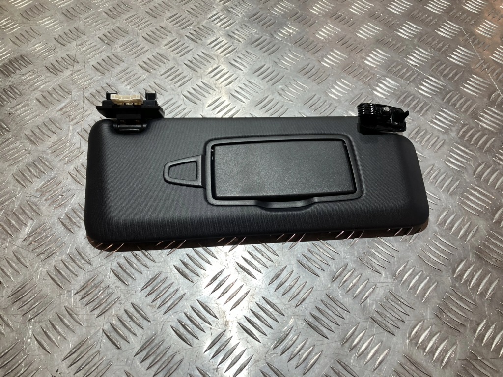 фото №1, Захист сонцезахисна права mercedes a klasa w177