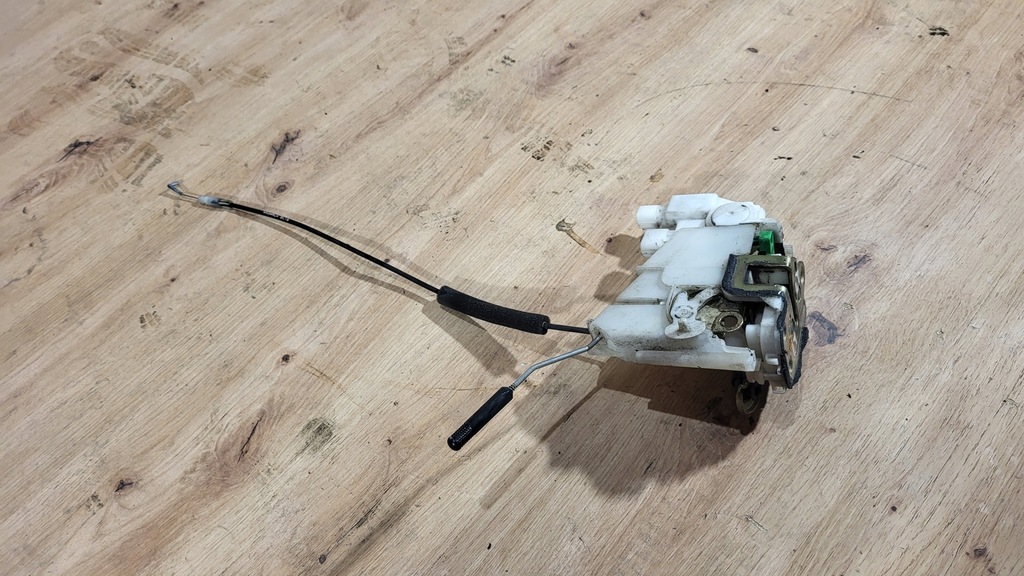 фото №1, Замок лівий задня honda accord vii 7 2 pin