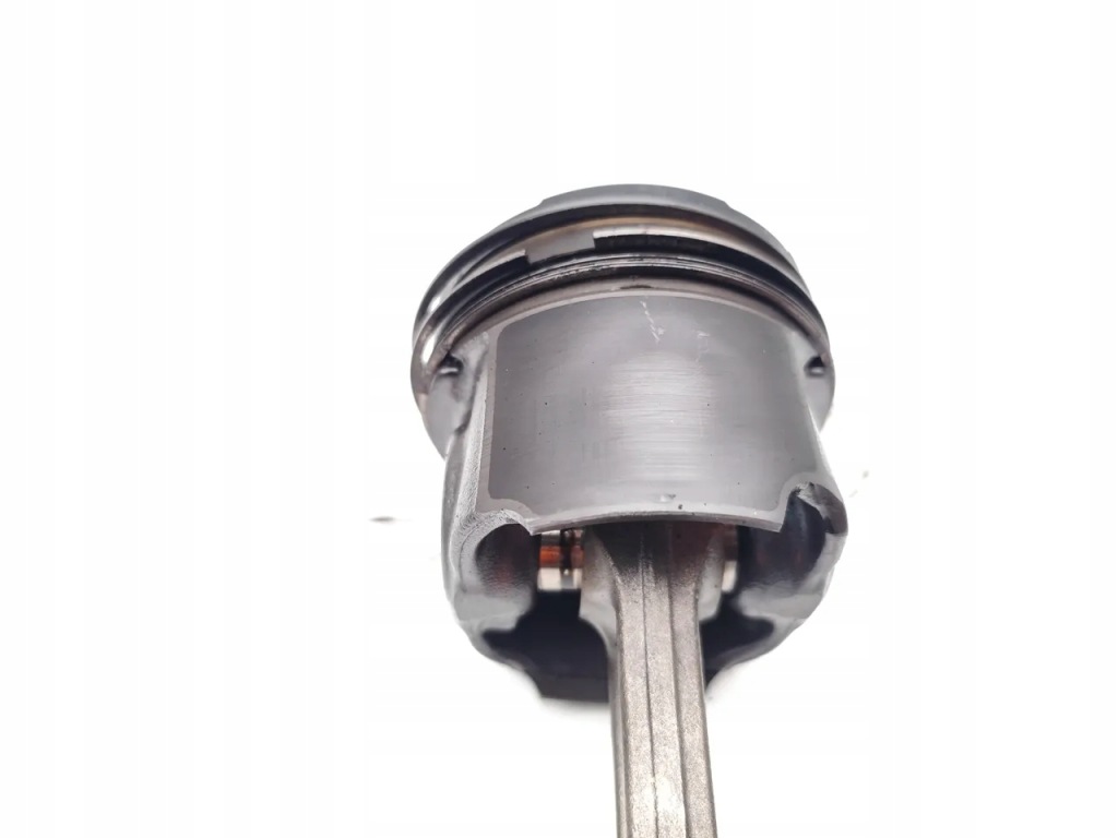 фото №12, Toyota hilux поршень с шатун 2.8 d 4wd дизель 150kw 204 hp 1gd-ftv 2021