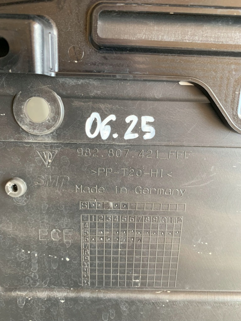 Бампер задний porsche boxter 718s cayman 16r pdc 982.807.421 06.25 Киев