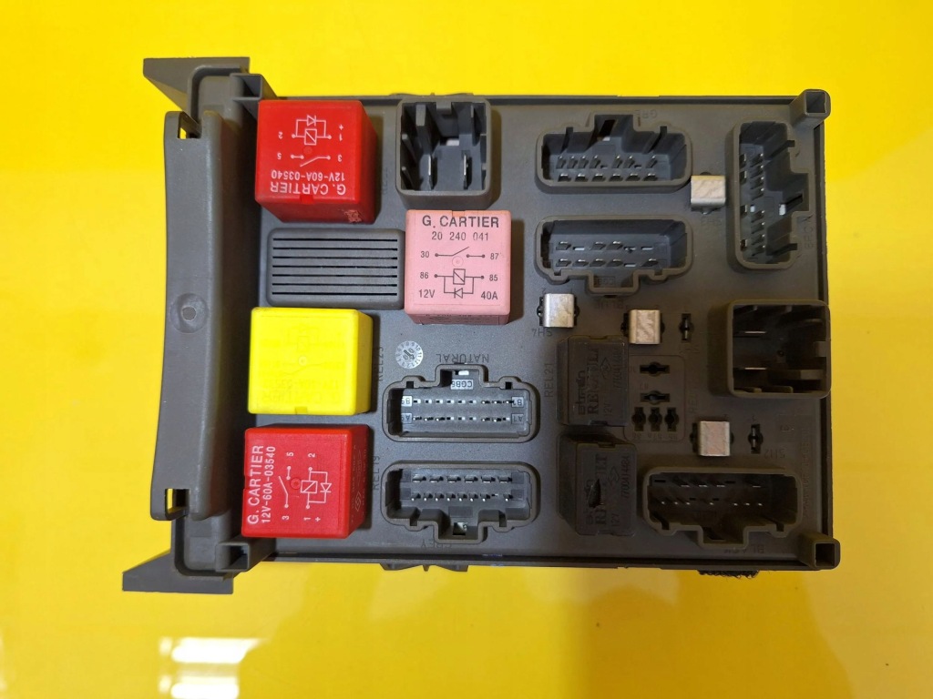 Купить Коробка предохранителей renault laguna 2 8200139824 nr26