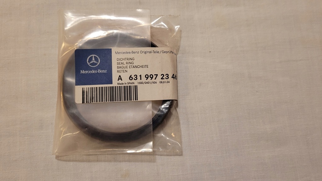 фото №1, Mercedes mb100 сальник ступица задний 6319972346