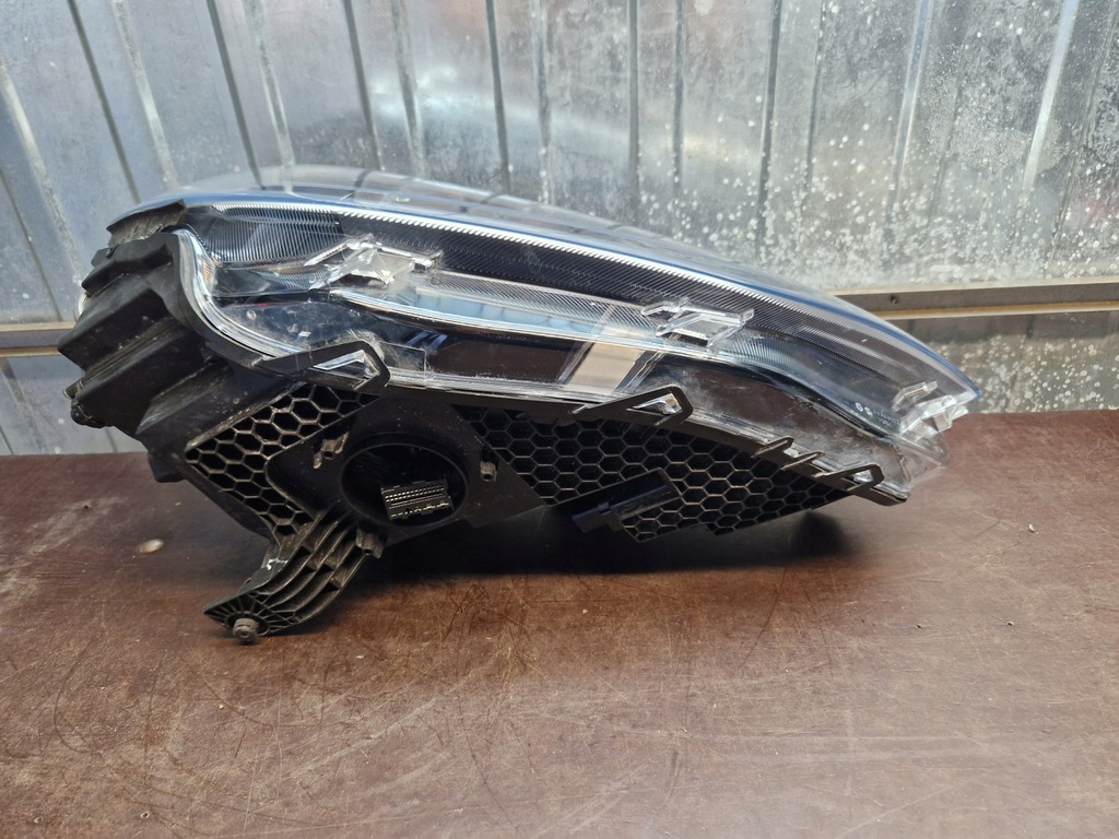 фото №8, Vw caddy iv 2k8 2020- лампа перед правая full led