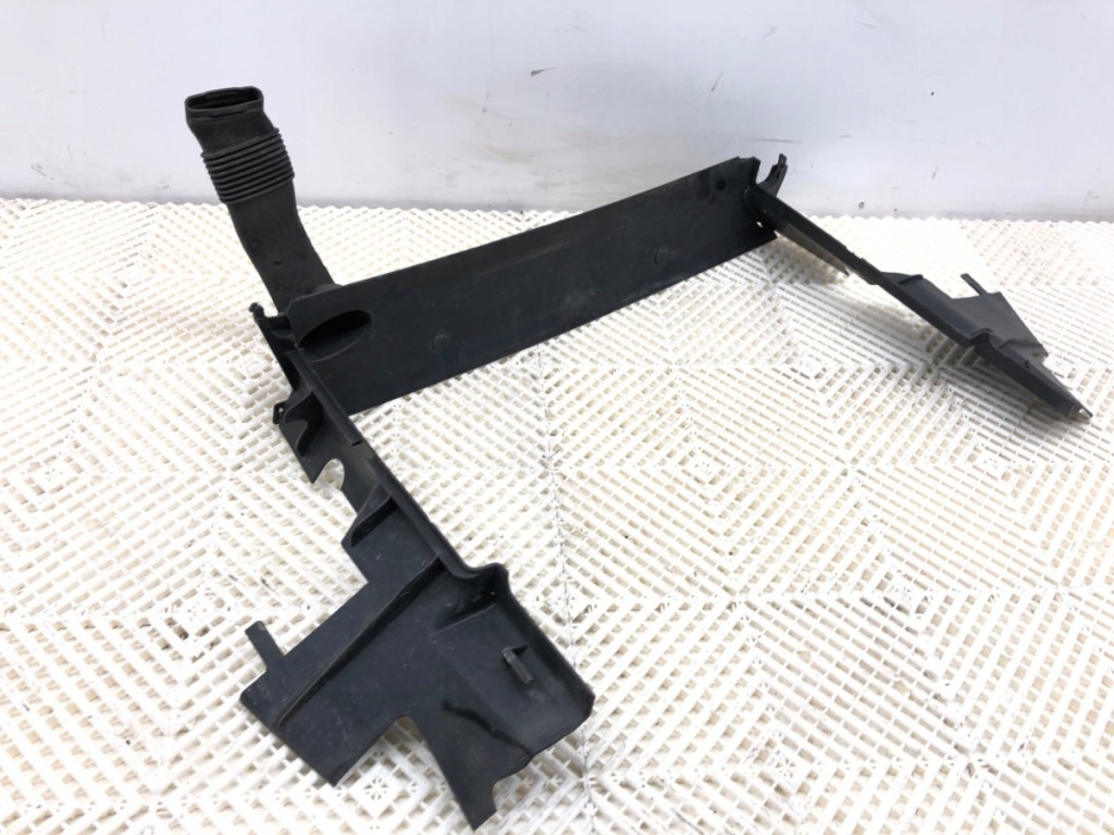 фото №1, Воздуховод воздуха renault grand scenic iii 214760027r 1.4 131km