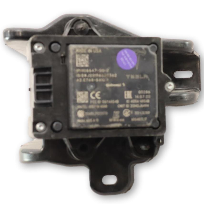 Купить Tesla model x 2015- радар модуль autopilota комплект 1108647-00-d