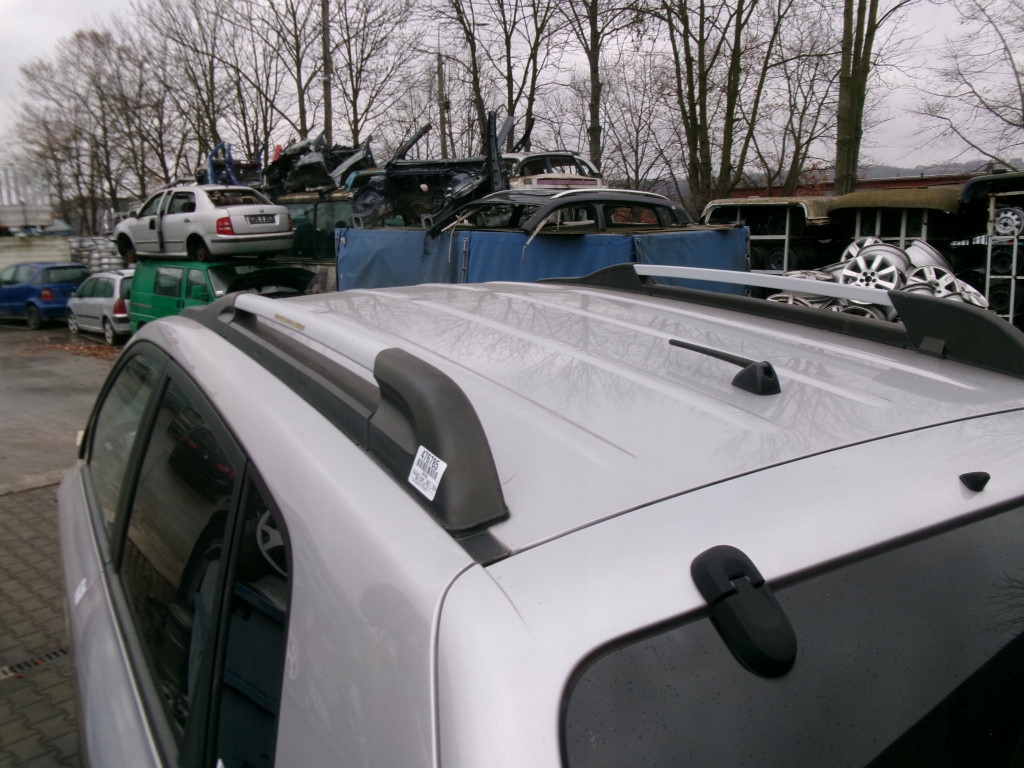 фото №1, Hyundai tucson i потолок+ лампа + крыша цвет yk