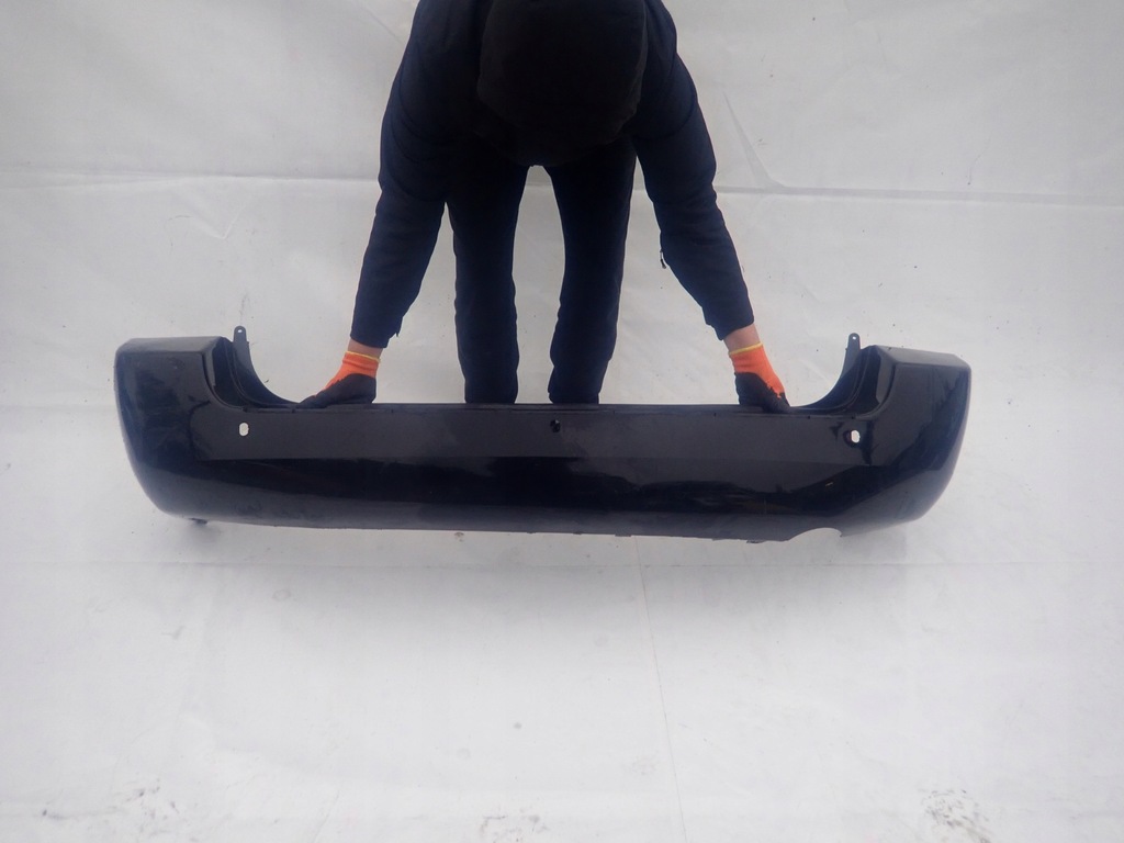 фото №1, Kia carnival ii 06- бампер задняя задний pdc