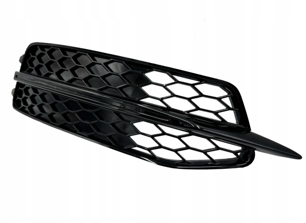 Новая оригинальная решётка бампера audi a6 c7 s line Недорого