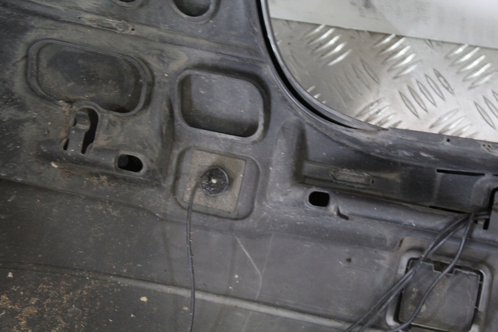 фото №7, Бампер задня 4x pdc bmw 5 e61 lift