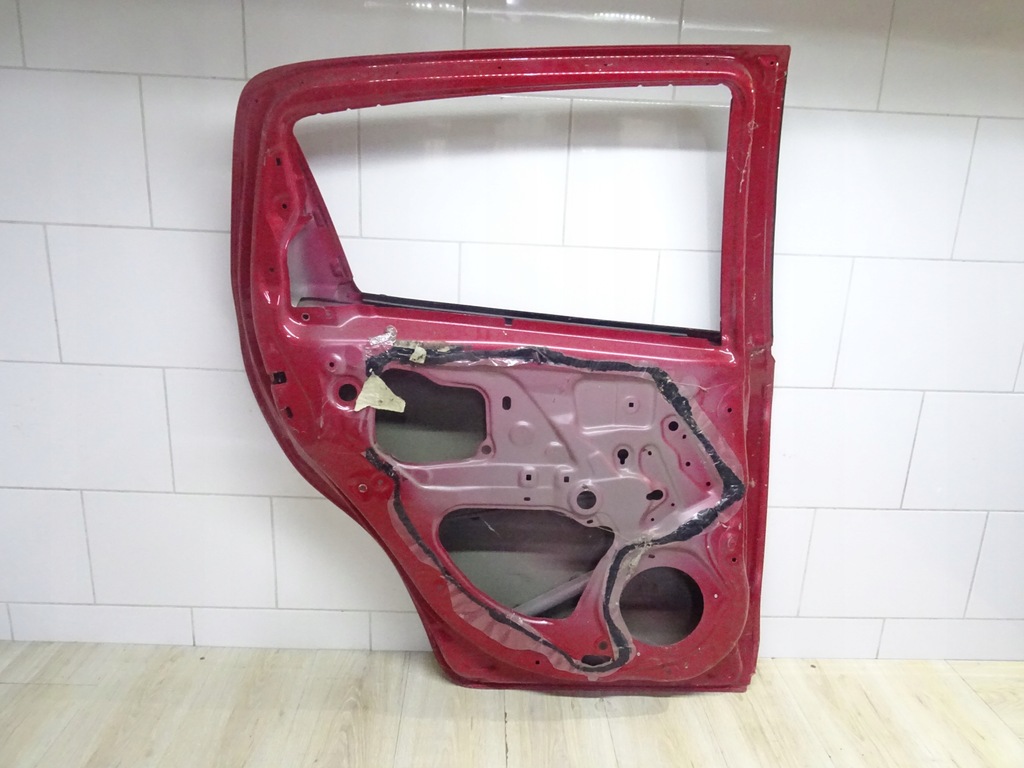 фото №12, Toyota yaris iii 11-17 двері лівий задня 19910-05677