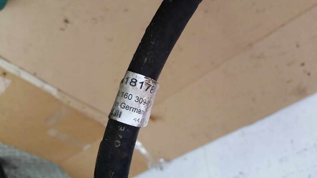 фото №9, Opel astra h lift шланг омыватель лампа