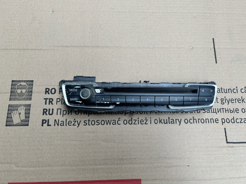 фото №1, Панель управление эксплуатации радио bmw x1 f48 9371456