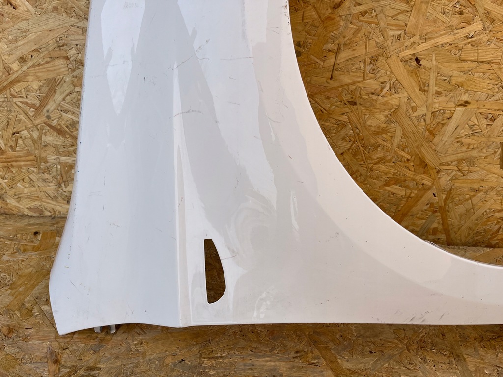 фото №10, Hyundai i20 i-20 крила правий передній перед