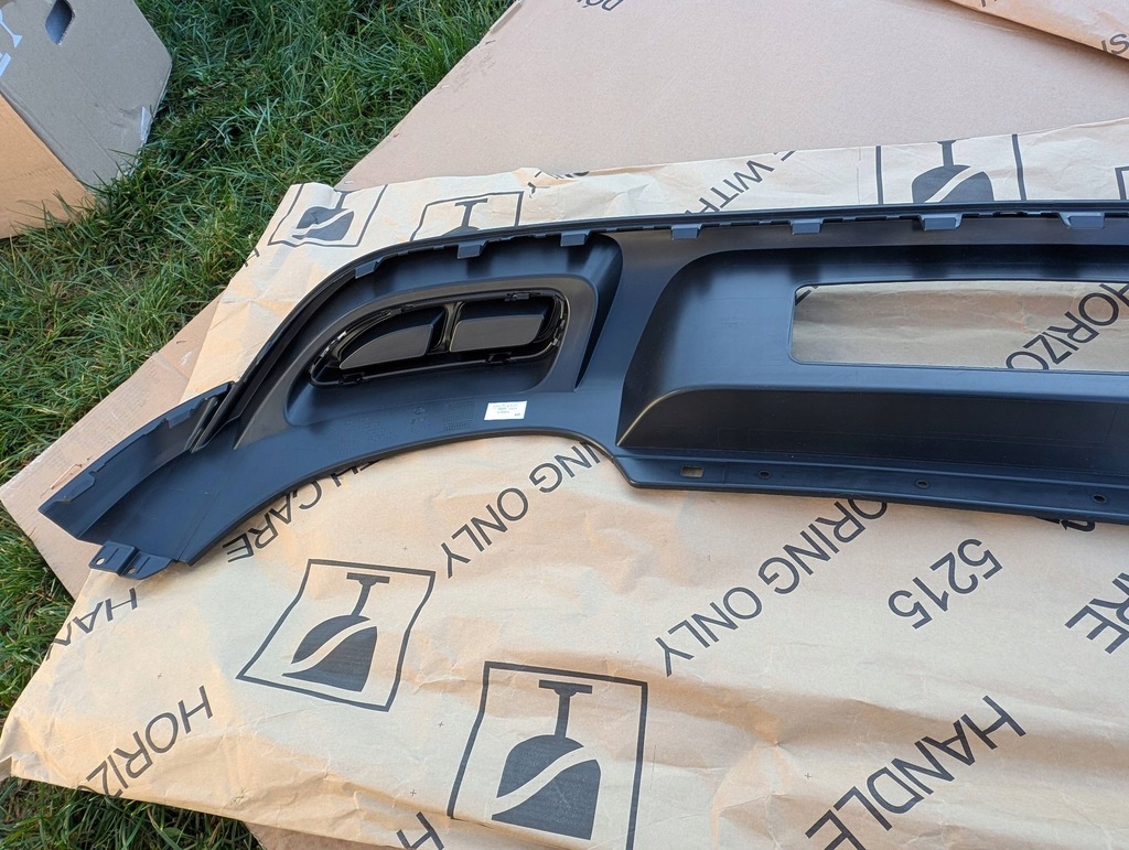 фото №6, Vw t-roc lift r-line 2021- спойлер дифузор накладка бампера задня 2ga807568j