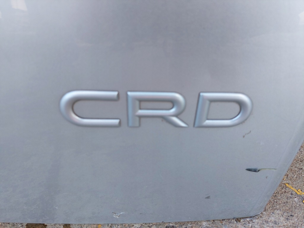 фото №1, Jeep cherokee liberty kj крышка багажника эмблема значок 05