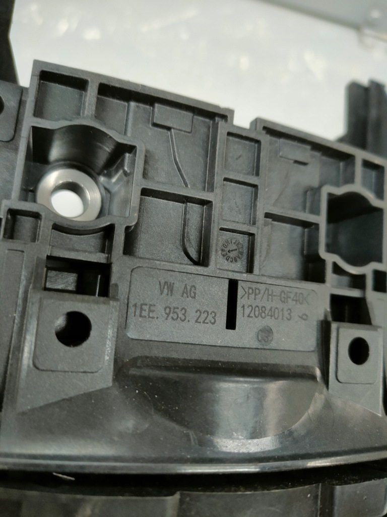 фото №12, Vw id4 id.4 переключатель комбинированный рычаг подрулевой переключатель 1ee953507j 1ee953223 лента