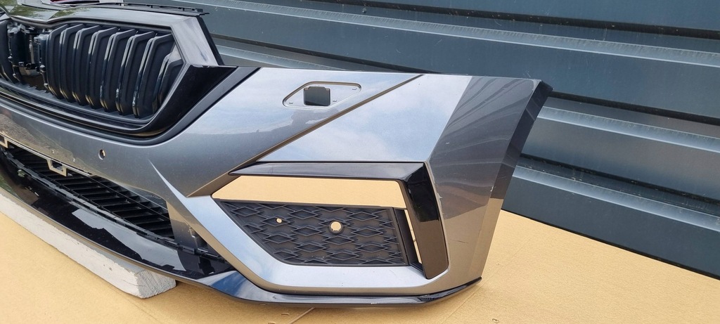 фото №9, Skoda octavia iv rs 2019- бампер перед оригинал c408