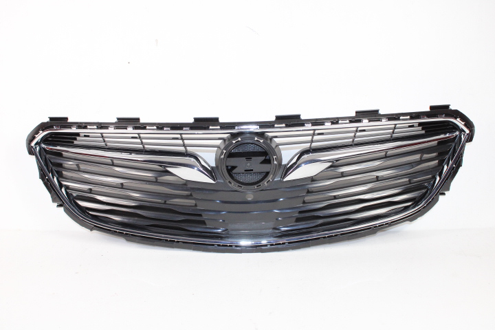 фото №1, Opel insignia b 2017-2019 решётка радиатора решётка радиатора хром рамка dla круиз-контроль запасная