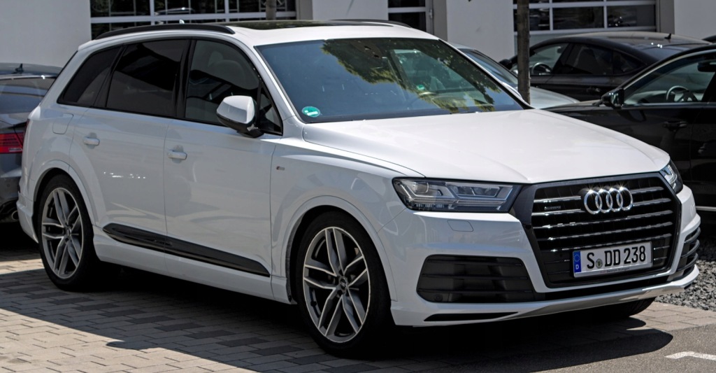 Четверть обшивка крыла лонжерон порог ремень задний audi a6 a7 a8 q7 q5 8r Киев