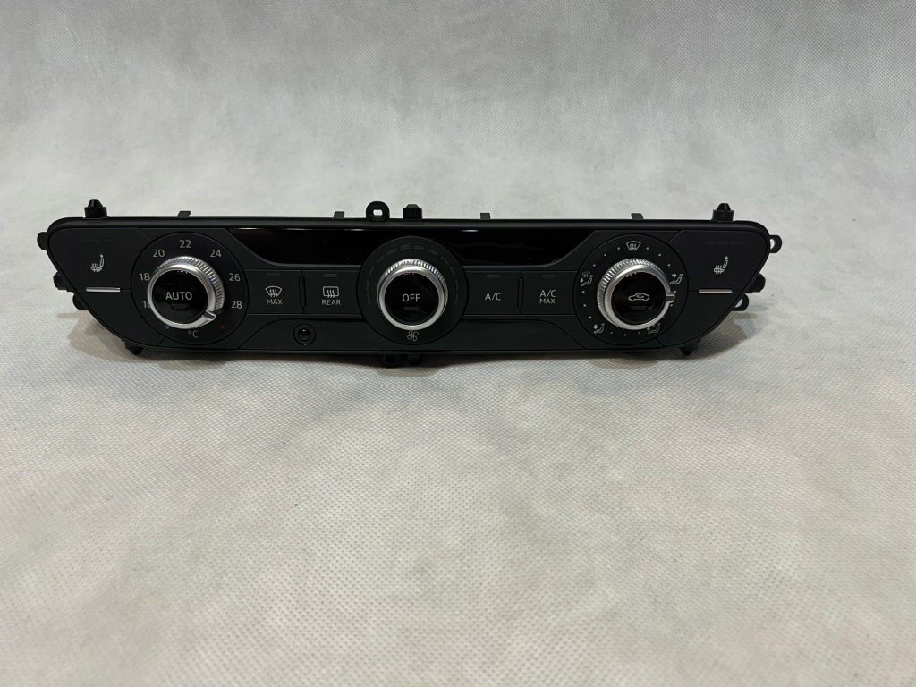 фото №1, Панель кондиціонера audi a4 a5 8w0820043am