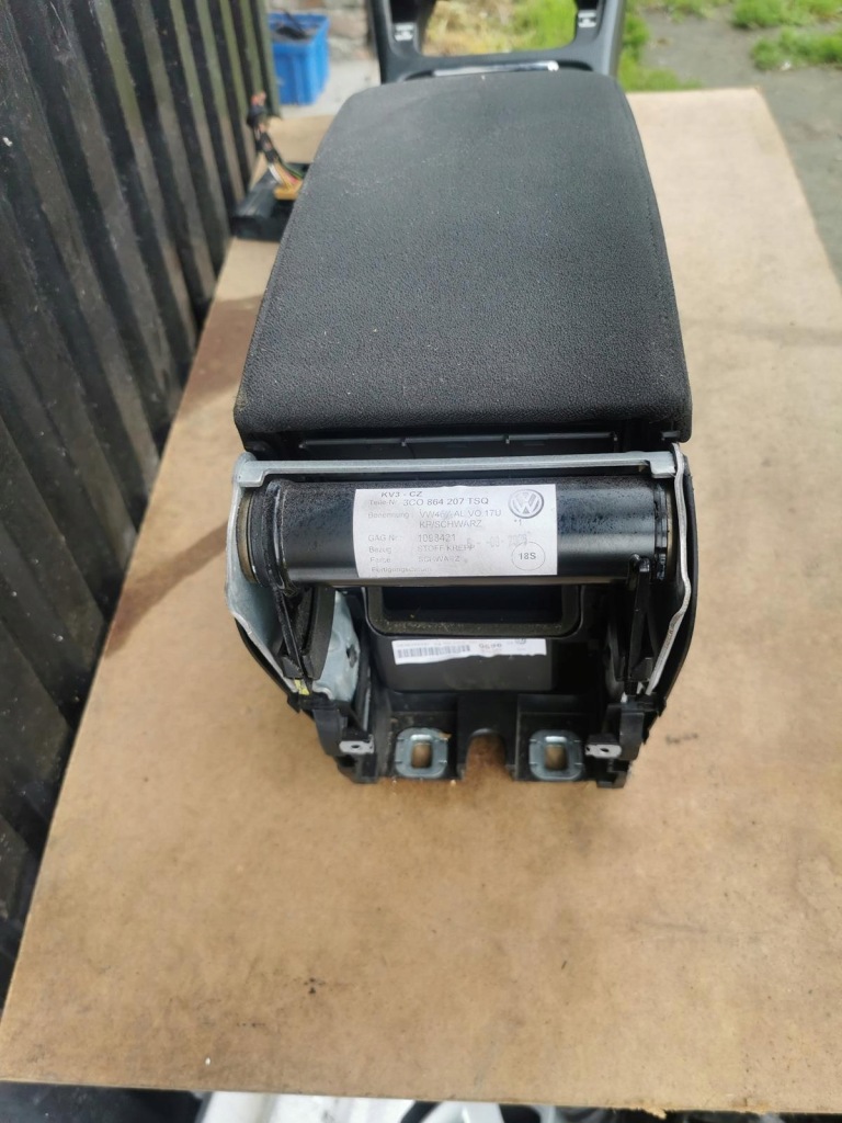 Купити Vw passt b6 підлокітник тунель середній 3c0863319s 3c0864207 tsq