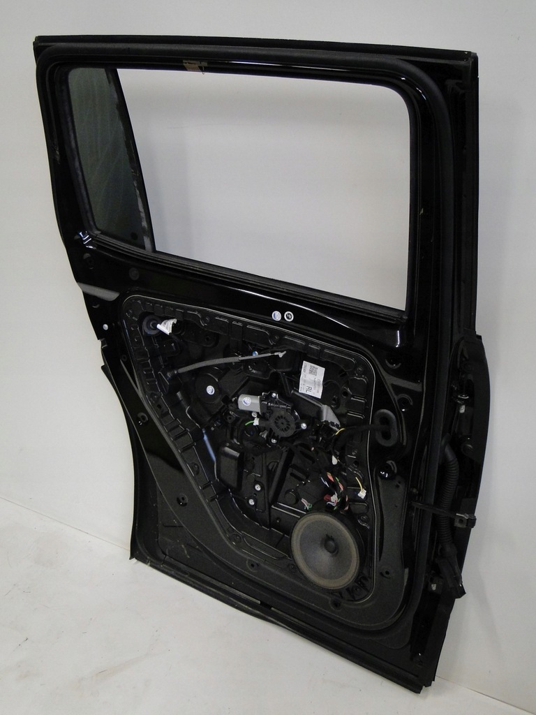 фото №9, Mercedes дверь задние левая чёрные задняя левый 191 glb x247 247