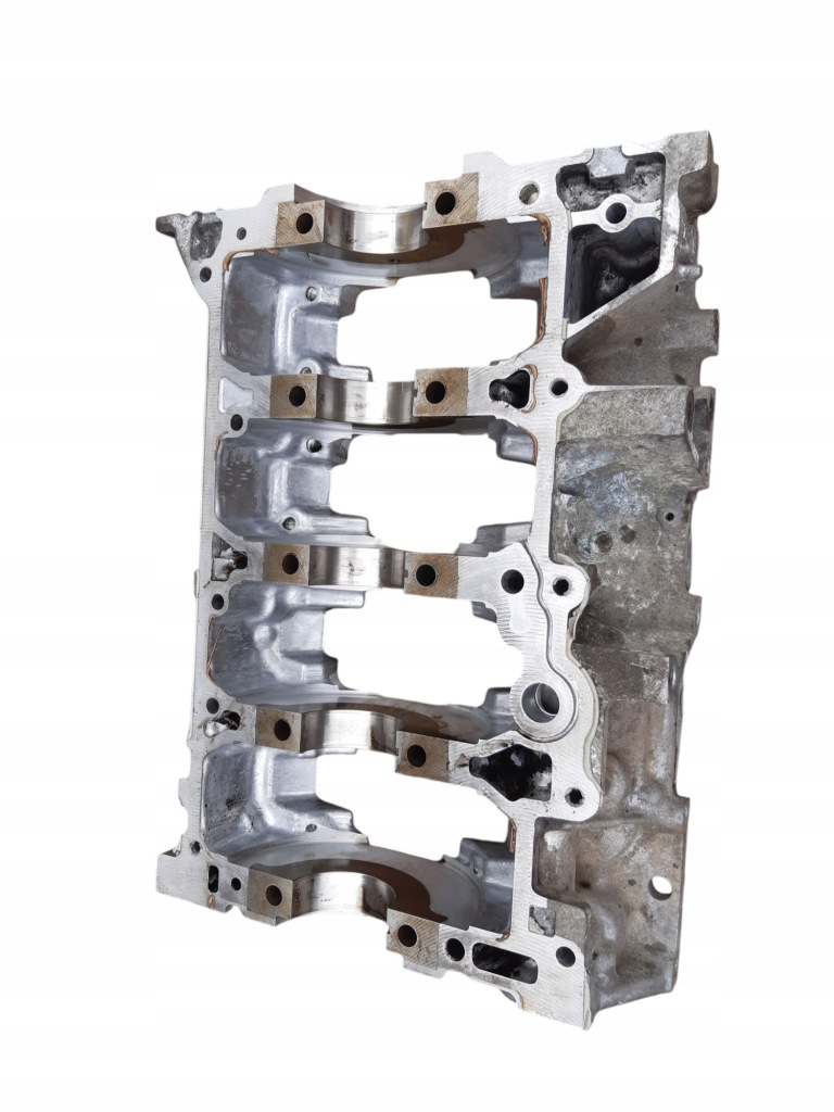 Купить Основание вала коленчатого 2ad-fhv lexus is220d 2.2d 6401473