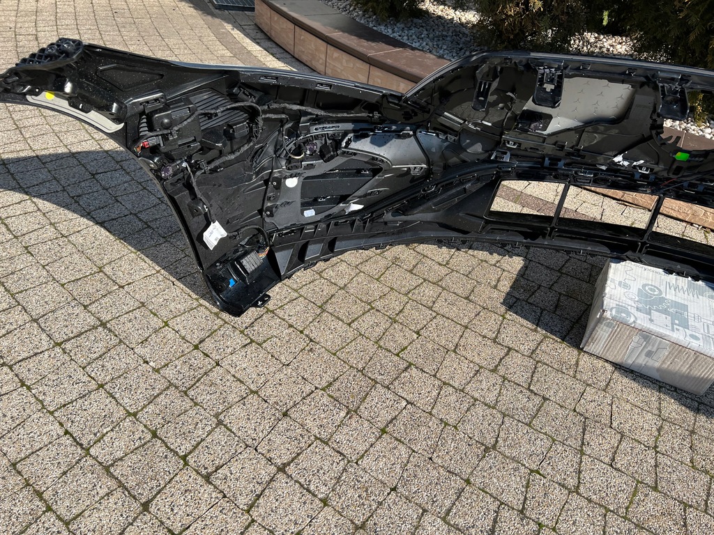 фото №14, Mercedes eqs 297 amg бампер перед решётка радиатора хром pdc