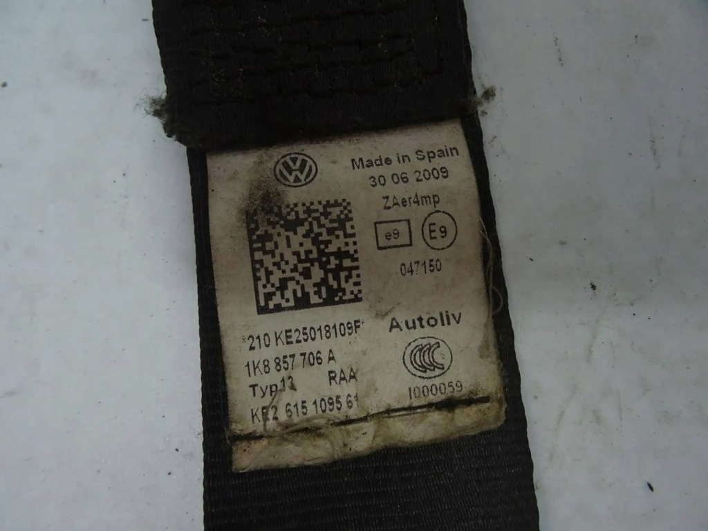 фото №2, Pas правый перед vw scirocco 1k8857706a