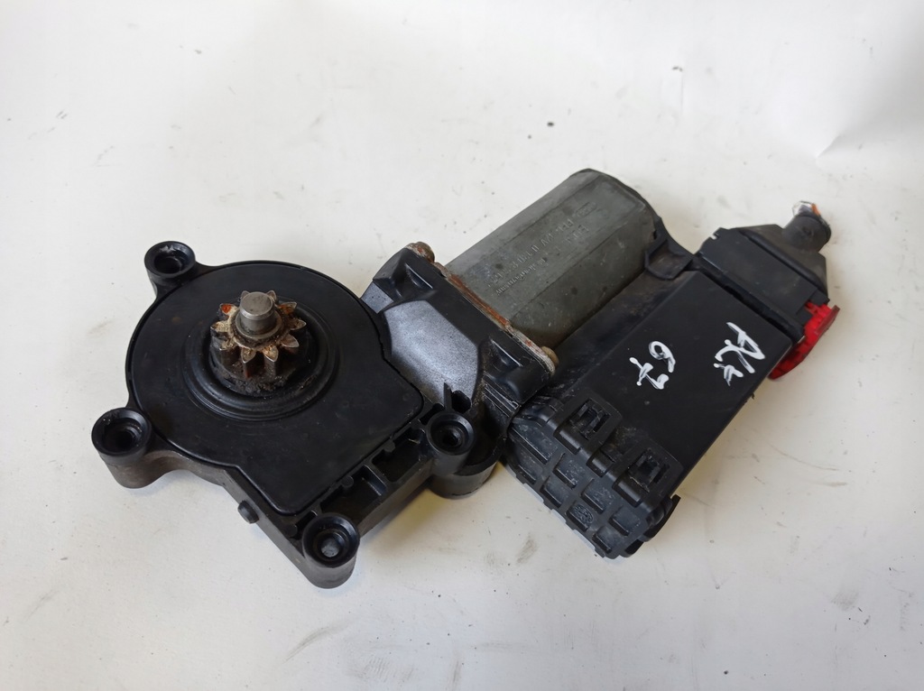 фото №5, Моторчик стекло левый peugeot 406 0130821692