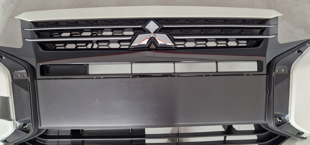 фото №11, Mitsubishi space star ii lift 19- бампер передній перед 6400j97322