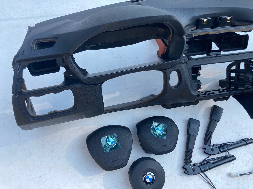фото №5, Bmw 3 f30 f31 f34 приборная панель приборная панель консоль подушки безопасности