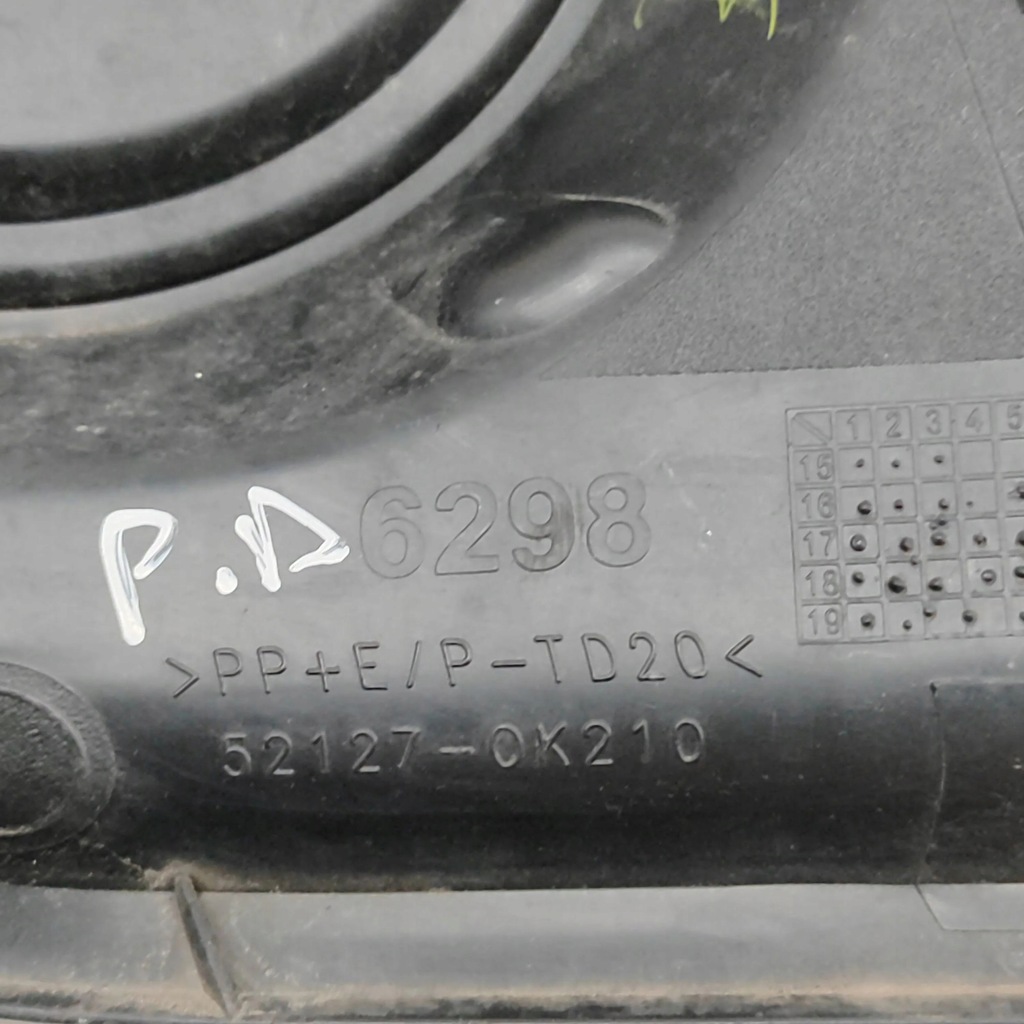 фото №8, Toyota hilux an120, an130 2019 права сторона решітка радіатора радіатора / решітка радіатора